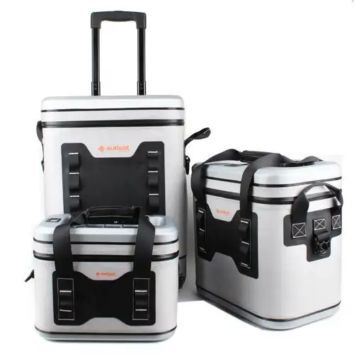 China 25L Waterproof Trolley Cooler with thermometer for Camping manufacturer